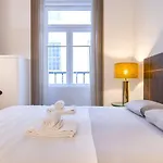 Apartman Cozy Downtown By Lovelystay