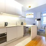 Cozy Downtown By Lovelystay Apartman